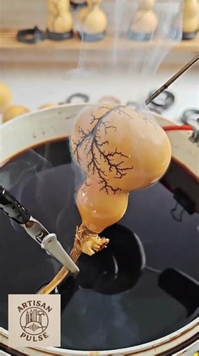Lightning-Pattern Gourd Craft Carving #Artisan Pulse