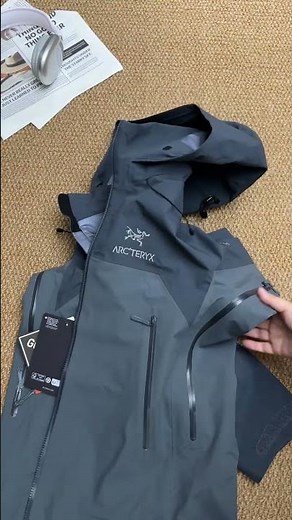 Arc'teryx BETA AR Jacket - Waterproof, Windproof and Breathable#arcteryx #ski#raincoat#outdoors