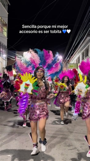 Amé la canción 🫶🏻 @TOBAS BLOQUE INTERCULTURAL @fusiónruanabolivia #tobas #calero #entradauniversitaria #boliviaperú🇧🇴🤝🏻🇵🇪 #xcbayz @UnTalRodrig0 :)