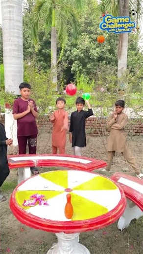 FUNNY Left Handed People Take The Strike Challenge?