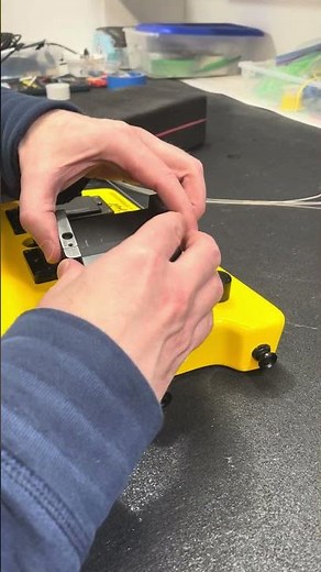 Spirit by Steinberger - bridge realignment and general maintenance #guitar #steinberger