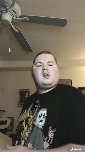 Look into Pandora’s box #dannyphantom #boxghost #beware