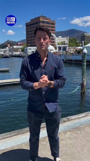 The Sydney Hobart has tightened to a three-boat race between LawConnect, Scallywag and Master Lock Comanche, who are expected to arrive in Hobart in the coming hours. #9News LATEST: https://nine.social/1446 WATCH LIVE: https://stream.9now.com.au/kNj0BIoKoZb #RolexSydneyHobart | Live and free on Channel 9 and 9Now | 9 News Darwin