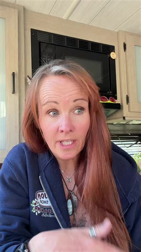 I specialize in helping athletes locate energetically trapped trauma and stress so they can identify the root cause to their chronic injury and heal it indefinitely. I healed my own chronic hip injury through understanding the energetically trapped stress in my previous marriage #Stress #Trauma #Energy #Trending #runner