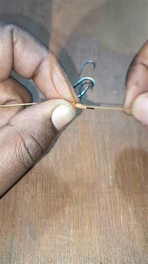 91K views · 664 reactions | How to tie 5 hooks inline. #fishing #fishingtricks #fishingtrip #hookknot #knots #short #swivel #follower | Angler's Art | Facebook
