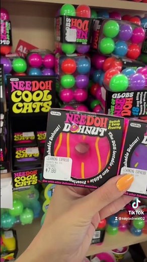 THIS or THAT at LEARNING EXPRESS! 🤔😱 #shorts