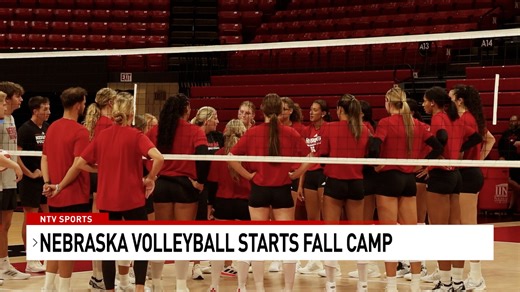 Fall camp opens with fire at the Devaney. 🔥 All 17 Huskers are healthy, 4 land on the preseason All-B1G team, and new HC Dani Busboom Kelly leads a squad hungry for its first natty since 2017. Oh—and 6'5 Italian newcomer Virginia Adorno? A problem. 👀🏐 #Huskers #GBR | NTV News