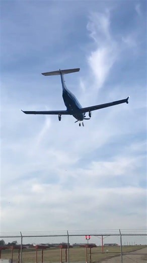 Pilatus PC-12 Landing!