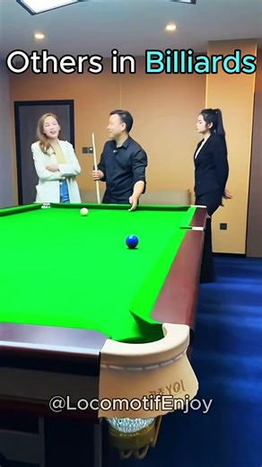 Bro is playing with geometry... 🤯#shorts #fyp #billiards