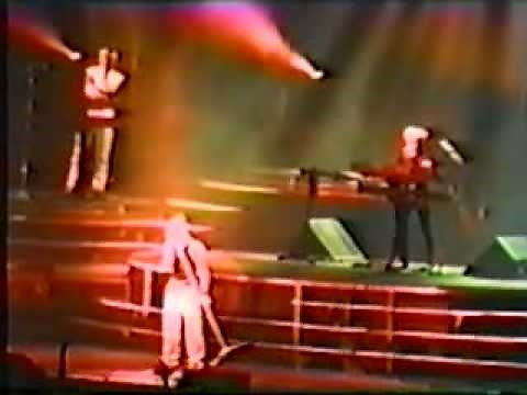 Depeche Mode - Policy Of Truth (Live Frankfurt 1990)