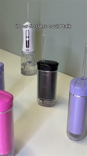 Compact vs Advanced… choose your side