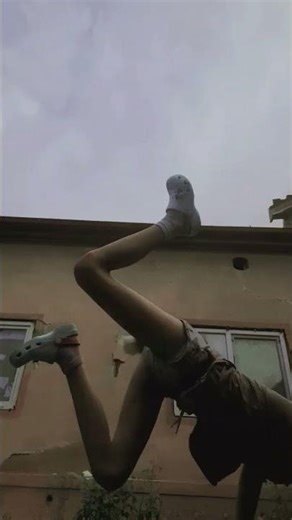 just a jump lol#therian#jump#helpmemakethismakesense #aesthetic #idk