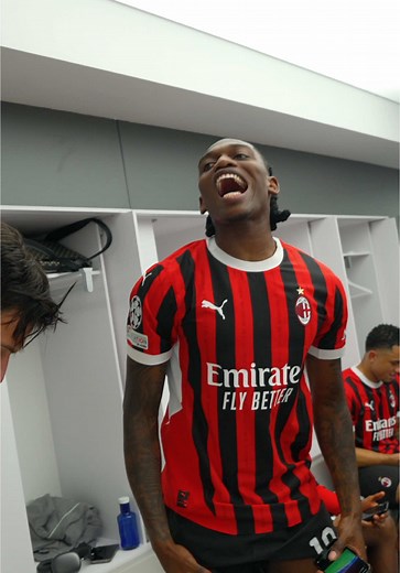 Exciting Moments in the Dressing Room: AC Milan vs Real Madrid