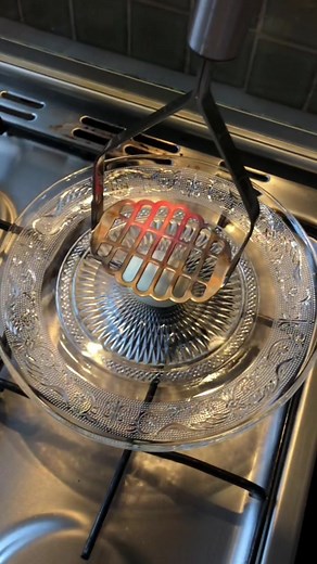 Cooking with Glass Plates: Easy Egg Recipe