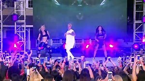 Justin Bieber - Sorry (Live From The Ellen Show)