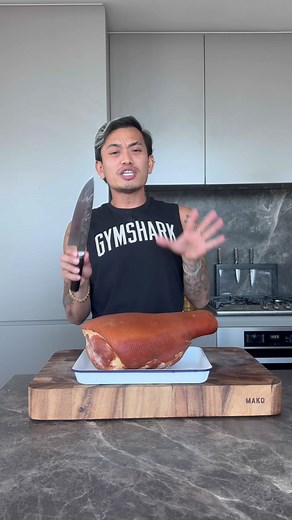 In-Depth Guide to Making Cherry and Gin Glazed Ham