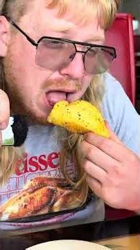 Hot blonde goes to china buffet in columbus ohio #mulletreview #Ohio #columbus #review #buffet
