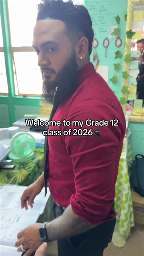 I don't even know why I entertain their BS🥷 but for every task they complete it's like they have a task for me 😭🥱🥷 #classof2026 #matric #teachersofticktock #fyp #viral @Nehav @Kal my favourite students!