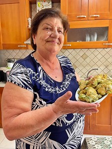 Profumo di fritto e profumo di mare, oggi ho preparato le zeppoline con le alghe, o se volete chiamarle zeppoline di mare, favorite che ve cunsulate! | Zia Teresa e le zie di Napoli- Ricette classiche napoletane