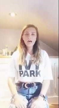 Dancing Queen signed using Makaton 💓