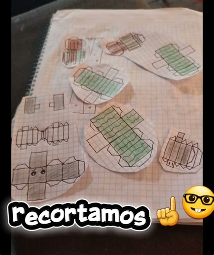 lirilarira en papercraft🗣️🗣️🗣️ #funk #music#papercraft