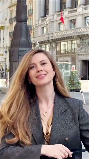 City Chic Styling | Champagne Silk Cowl Neck Blouse Outfit