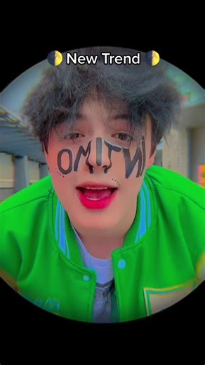 Íntimo Challenge with Juanse Laverde in Boxers