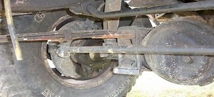 How to Re-Arch Leaf Springs | DoItYourself.com
