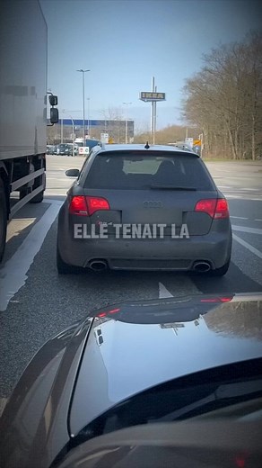 Critique de la RS4 B7 : Performances et Caractéristiques