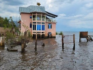 Congo: Kinshasa floods kill 19, destroy homes and infrastructure - Face2Face Africa
