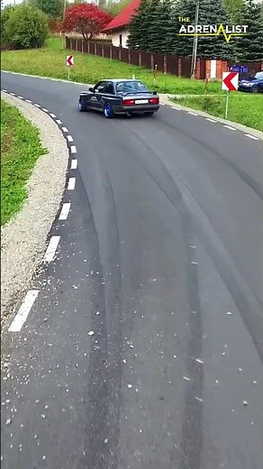 BMW E30 Drift: Precision, Power, Performance