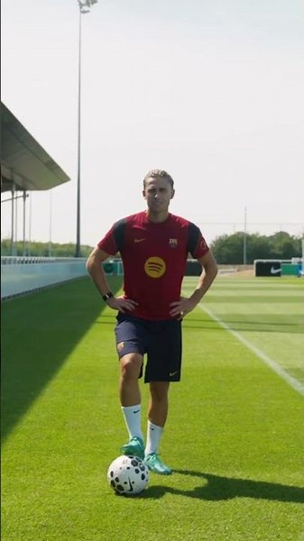 The ball signed a long-term deal😮‍💨🤝 #shorts #fcbarcelona