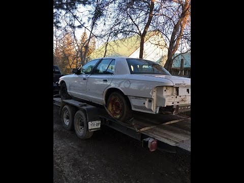 bone stock crown vic build old school for demolition derby