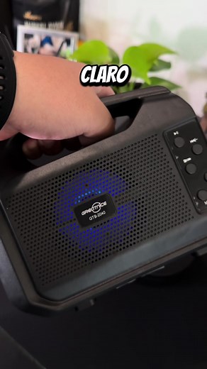 Bocina Bluetooth Solar y Linterna para Camping
