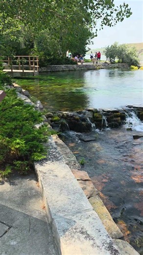 Giant spring , Great Falls, Montana