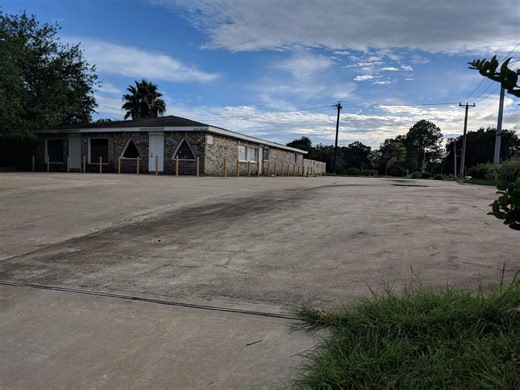 16602 Sea Lark Rd, Houston, TX 77062 | LoopNet