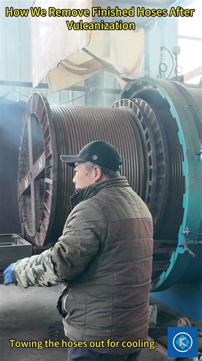 How We Remove Finished Hoses After Vulcanization