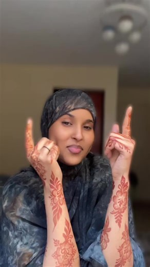 Kuso Hoyo: Celebrating Dimple Girls and Independence