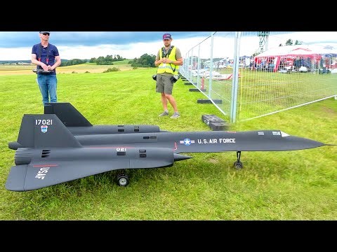 36KG SELFMADE SR-71 US AIR FORCE BLACKBIRD RC TURBINE JET FLIGHT DEMONSTRATION