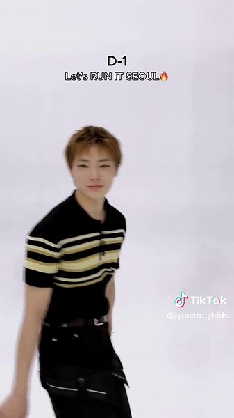 Head high right now we go oh oh oh #StrayKids #스트레이키즈 #RUN_IT #RUN_IT_SEOUL #THIS_AND_THAT