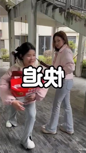 This kid made good use of the opportunity😂