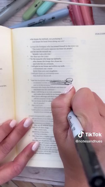 Unmark Your Bible with Transparent Sticky Notes