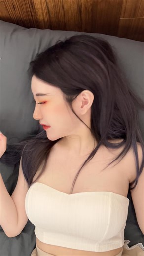 HUNG LING YU | 你們也會這樣？ Y’all get like that too? | Instagram