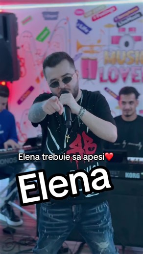 Elena trebuie să apesi pentru a descoperi