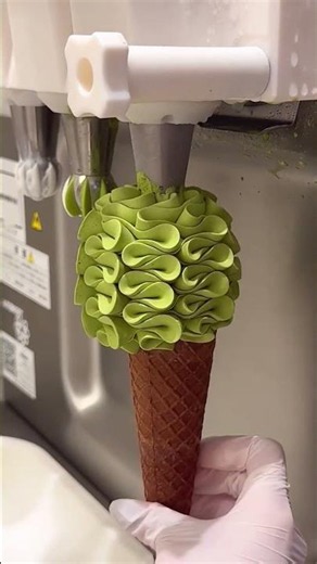 Making Authentic Guizhou Matcha Milk Ice Cream: A Creamy & Earthy Chinese Delicacy
