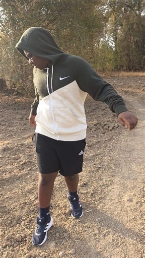 19K views · 1K reactions | My boy is helping her mother at the farm in Europe | Mallet art family | Facebook