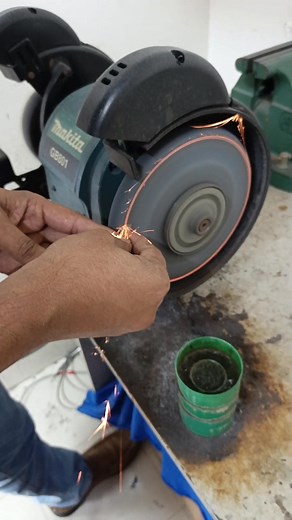 নাইফ সান কিভাবে দিবেন। #education #machine #sewing #helpingothers #GiftIdeas #compassion | MD Titash Miah