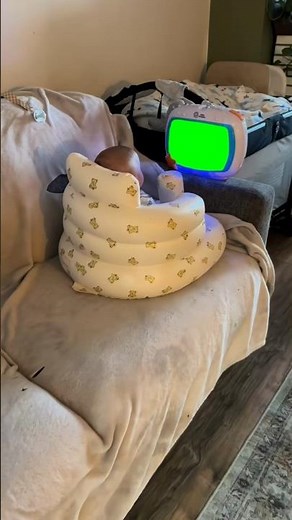 Baby Shocked Watching TV meme - Green Screen
