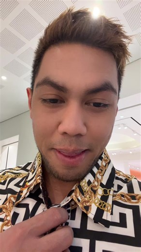 Creative Outfit Ideas: Embrace the Banana Style