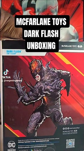 Dark Flash Turntable Showcase ⚡ | McFarlane Toys 12-Inch Statue Final Display